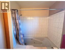 509 Carlyle Avenue, Carlyle, SK S0C0R0 Photo 37