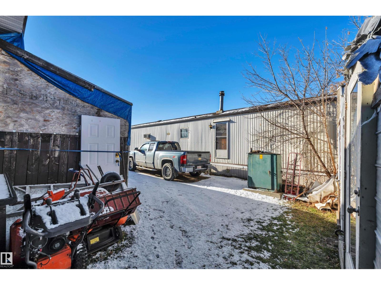 21 Calmar Mobile Home Park - 31