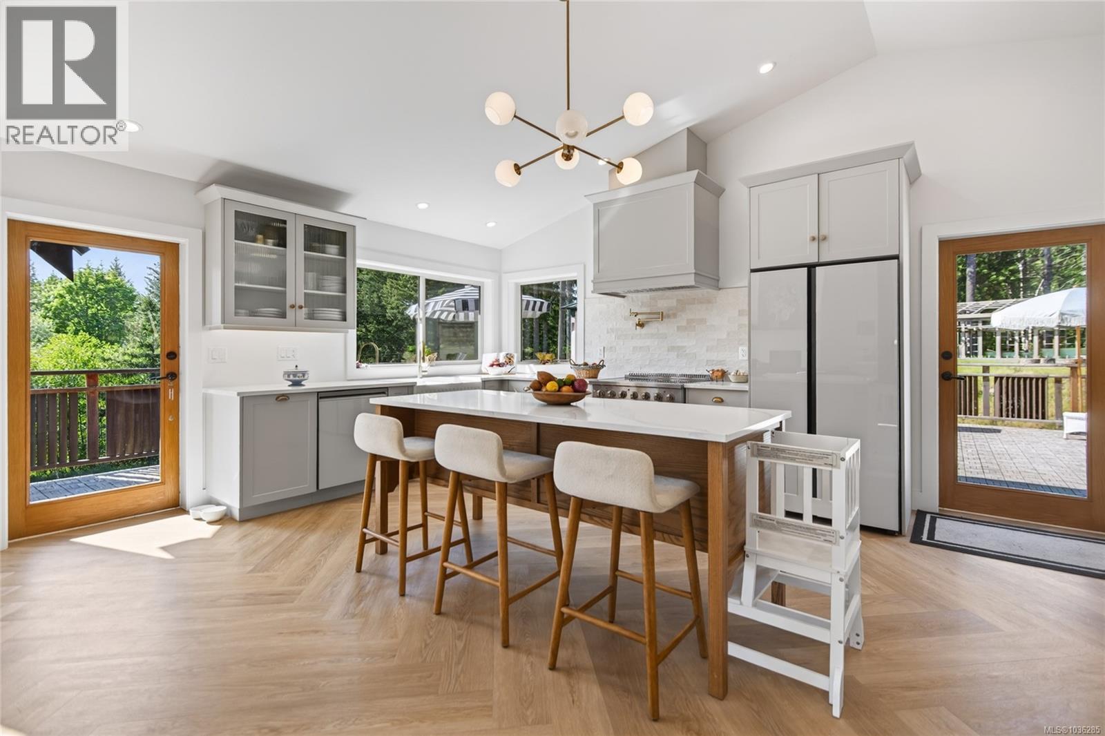 2279/2281 Clark Rd - 15