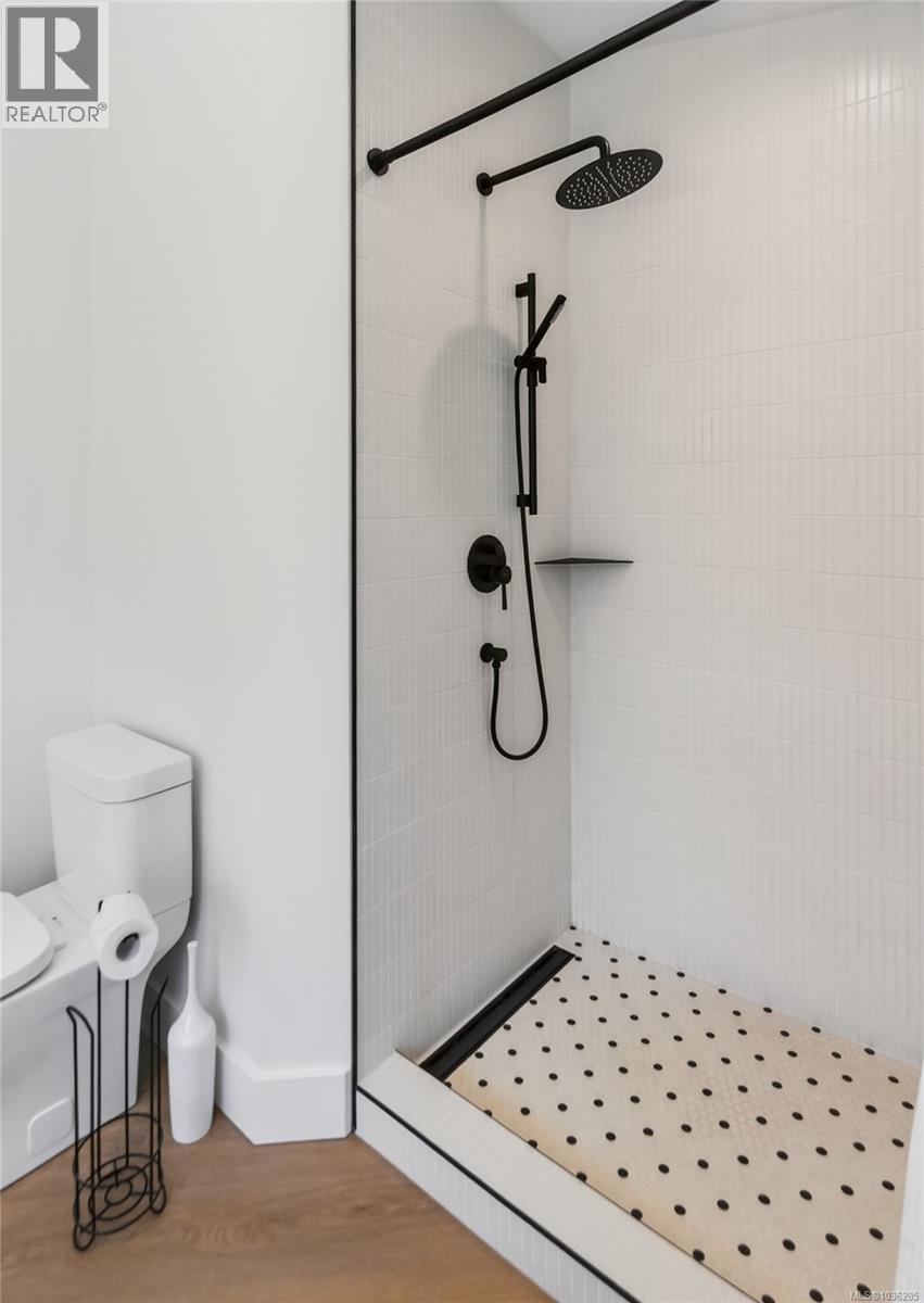 2279/2281 Clark Rd - 23