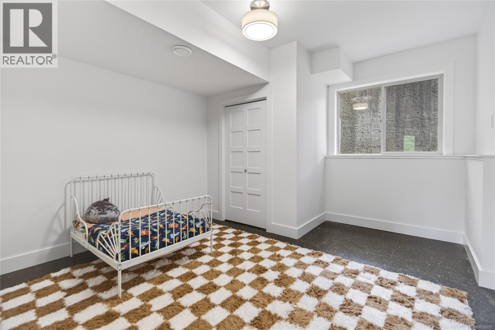 2279/2281 Clark Rd - 41