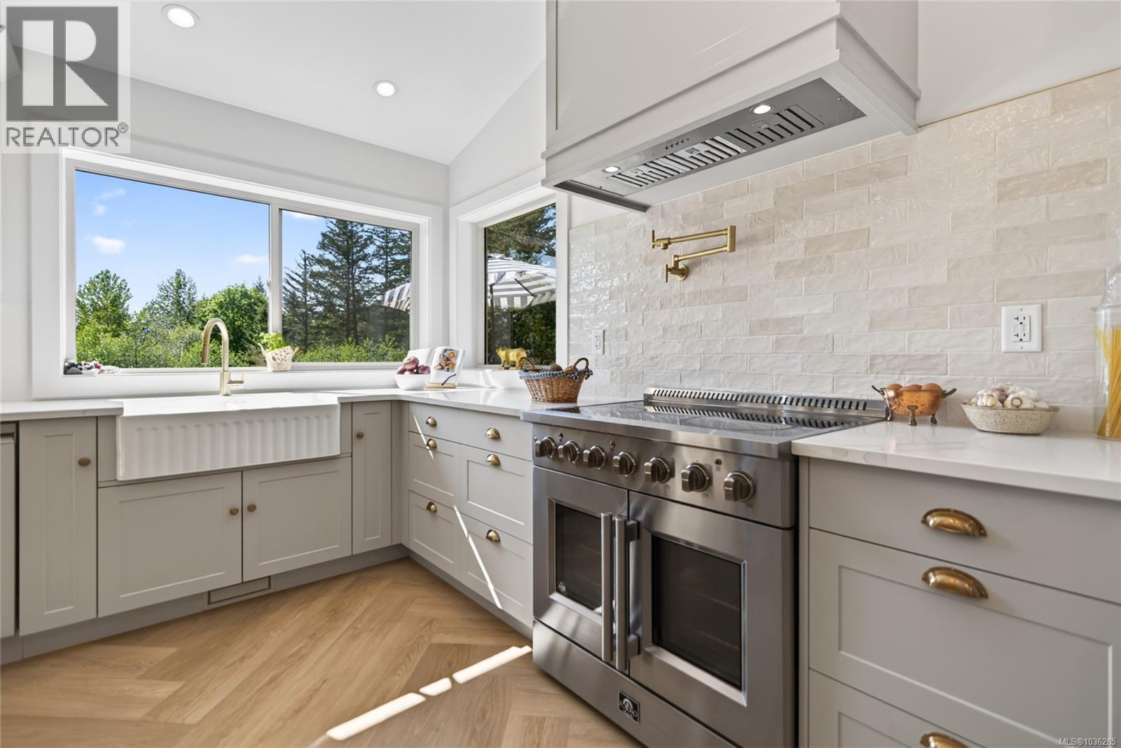 2279/2281 Clark Rd - 17