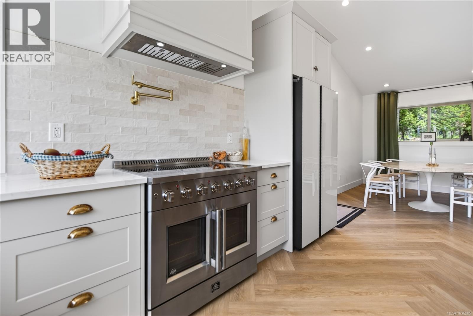 2279/2281 Clark Rd - 18