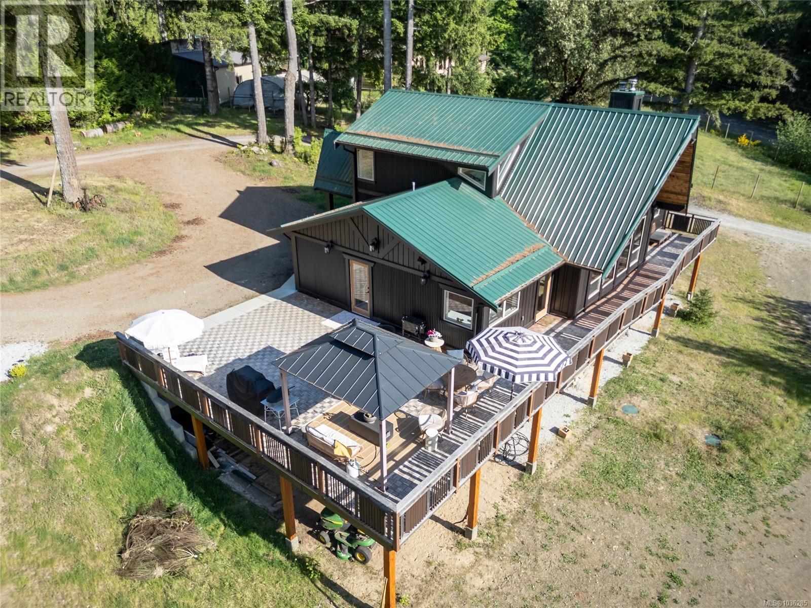 2279/2281 Clark Rd - 95