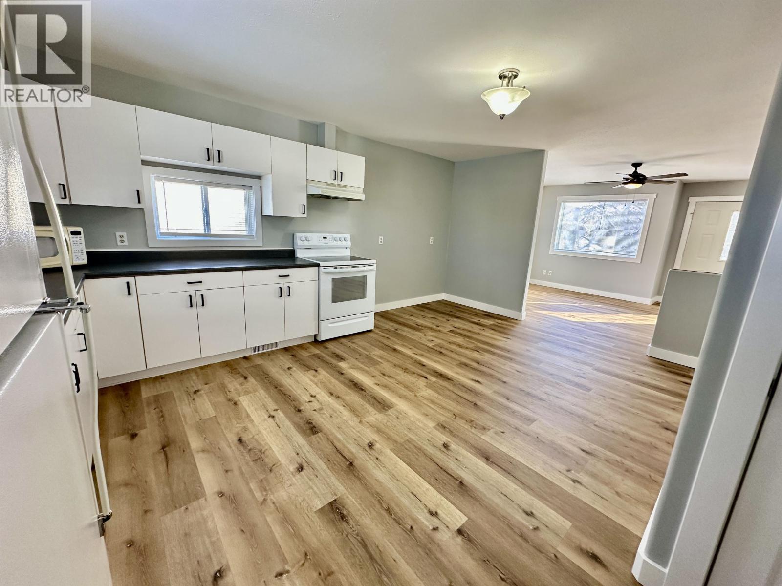 10316 96 AVENUE - 6