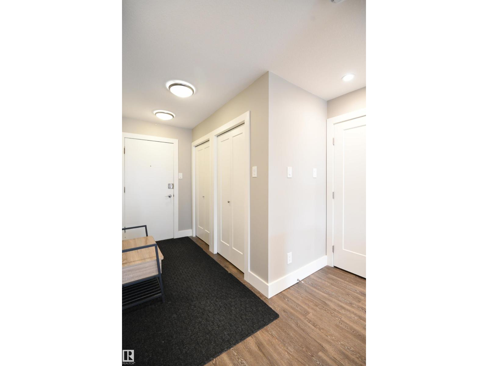 #206 8125 110 ST NW - 12