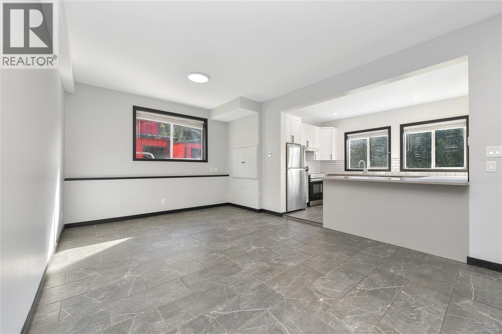 2945 Laverock Rd - 14