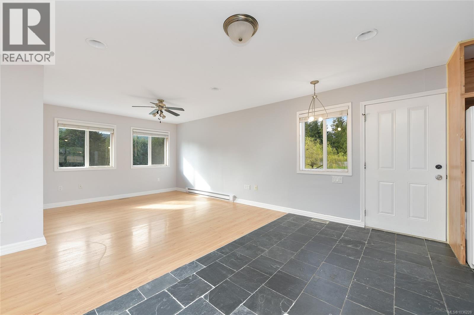 2945 Laverock Rd - 47