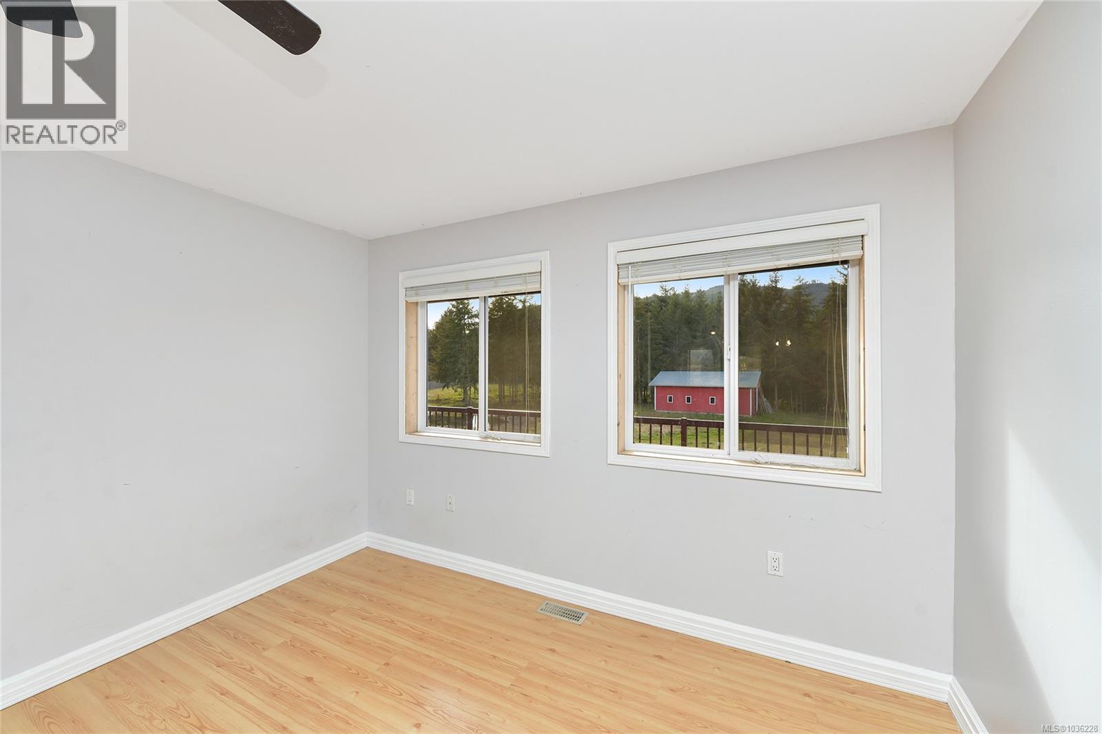 2945 Laverock Rd - 48