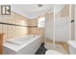 2945 Laverock Rd, Shawnigan Lake, BC V8H2E4 Photo 52