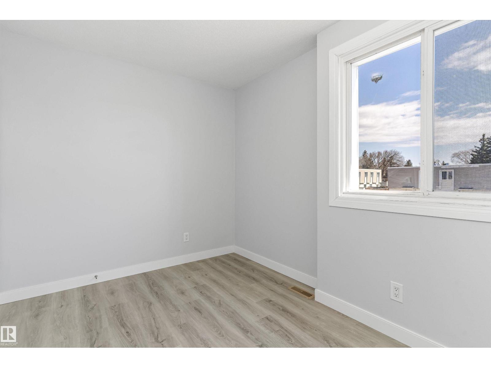 120 CORNELL CO NW, Edmonton