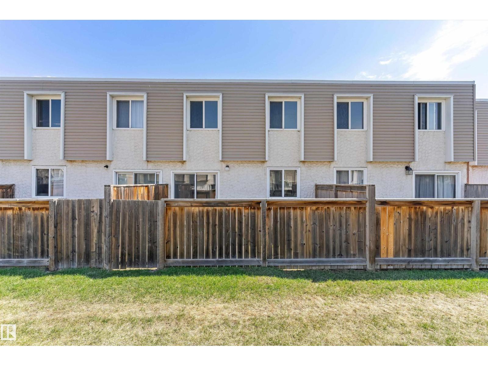 120 CORNELL CO NW, Edmonton