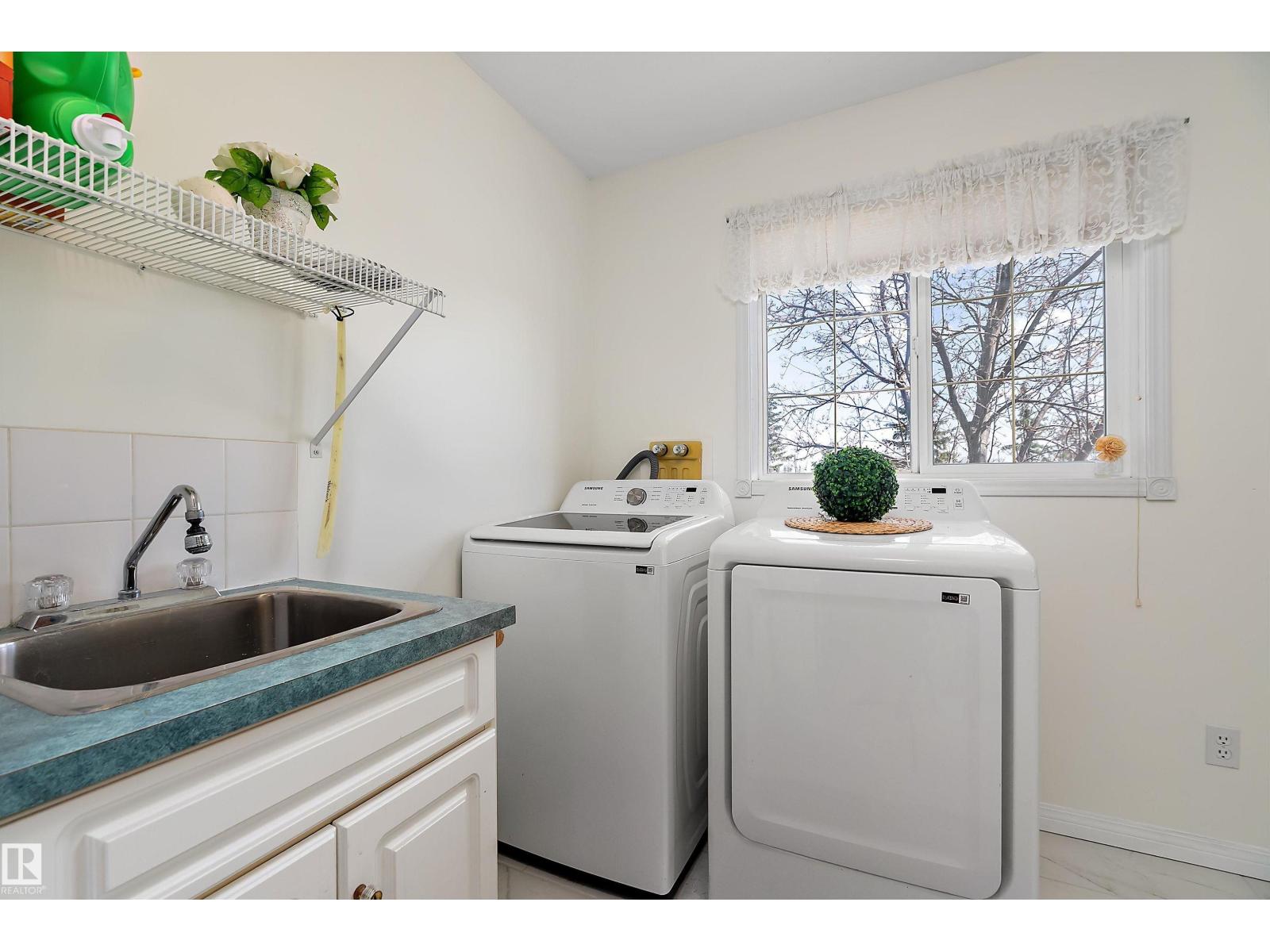 25057 TWP RD, Rural Leduc County