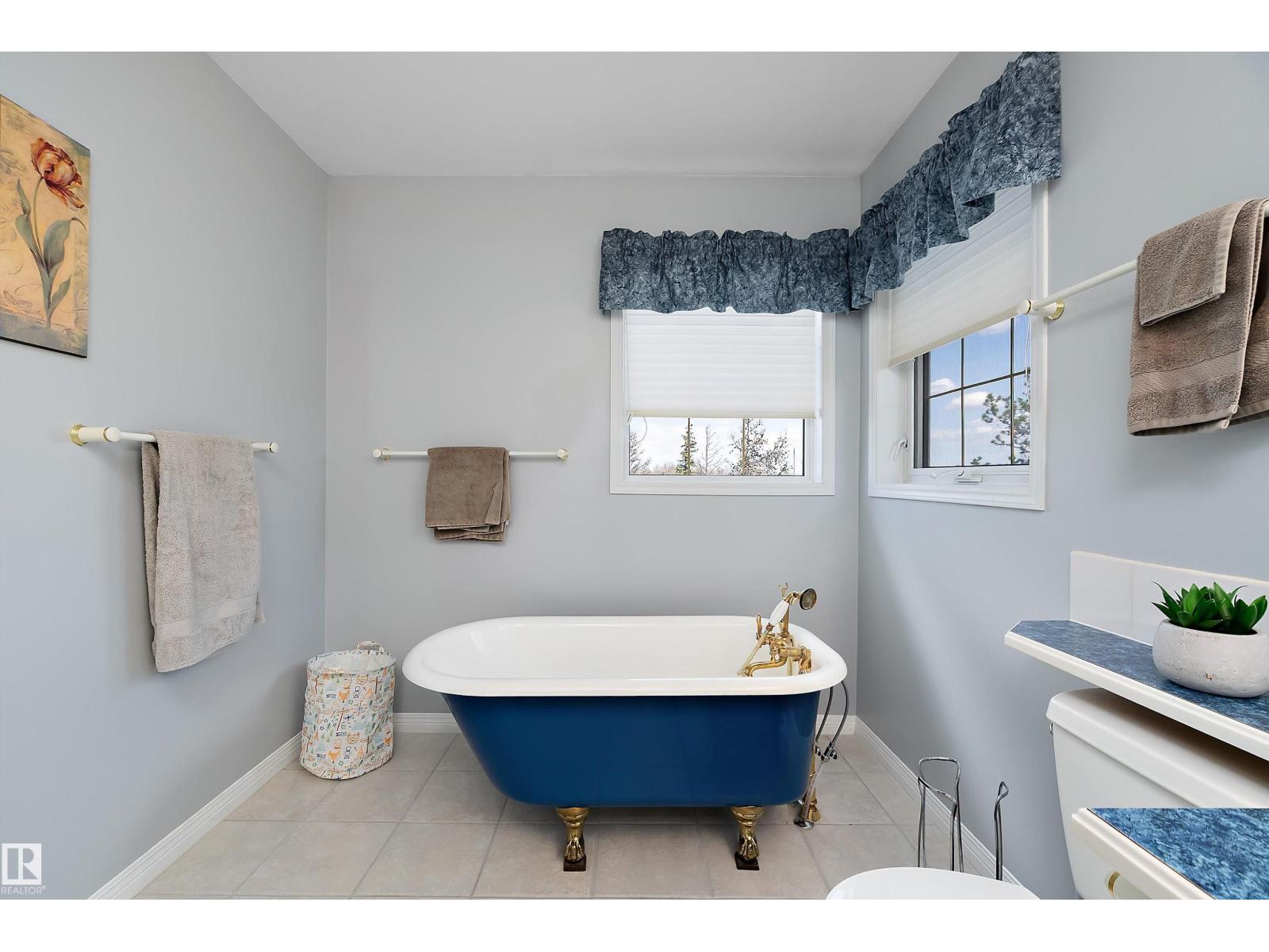 25057 TWP RD, Rural Leduc County