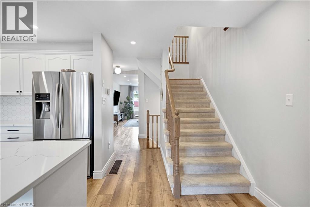 35 GAYDON Way, Brantford, Ontario, N3T6P7 — Photo 10