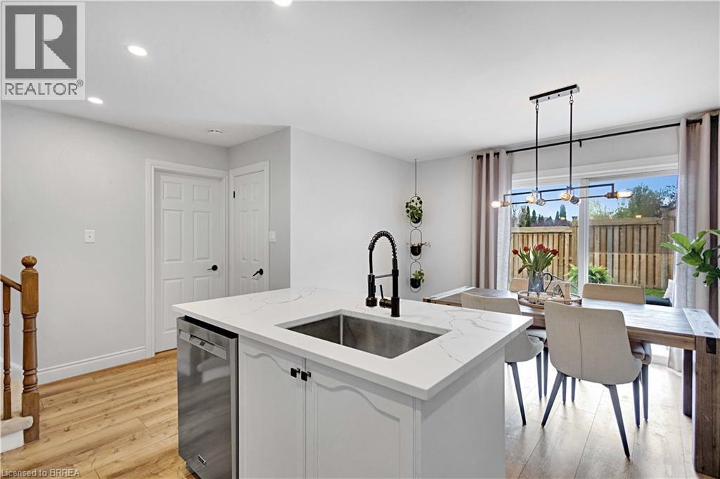 35 GAYDON Way, Brantford, Ontario, N3T6P7 — Photo 14