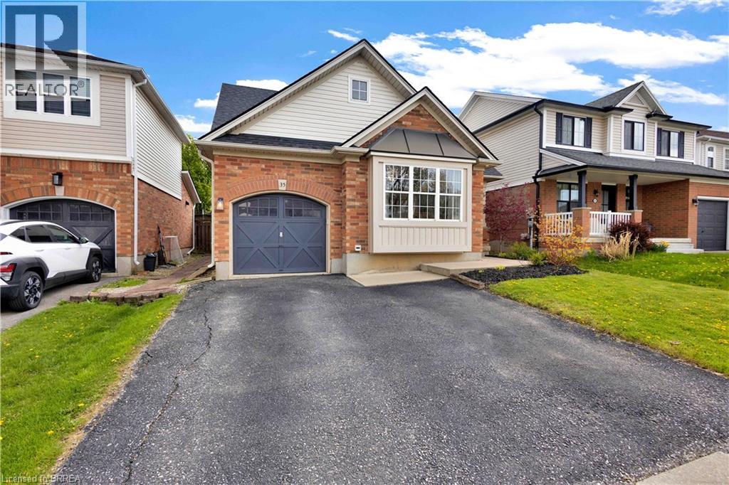 35 GAYDON Way, Brantford, Ontario, N3T6P7 — Photo 2