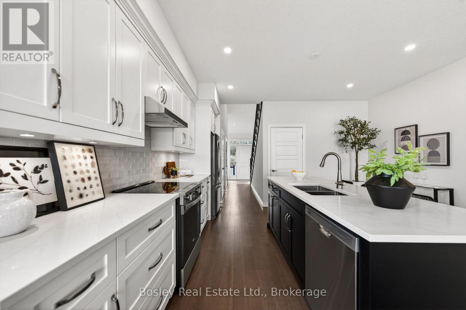 273 HARRISON STREET - 18
