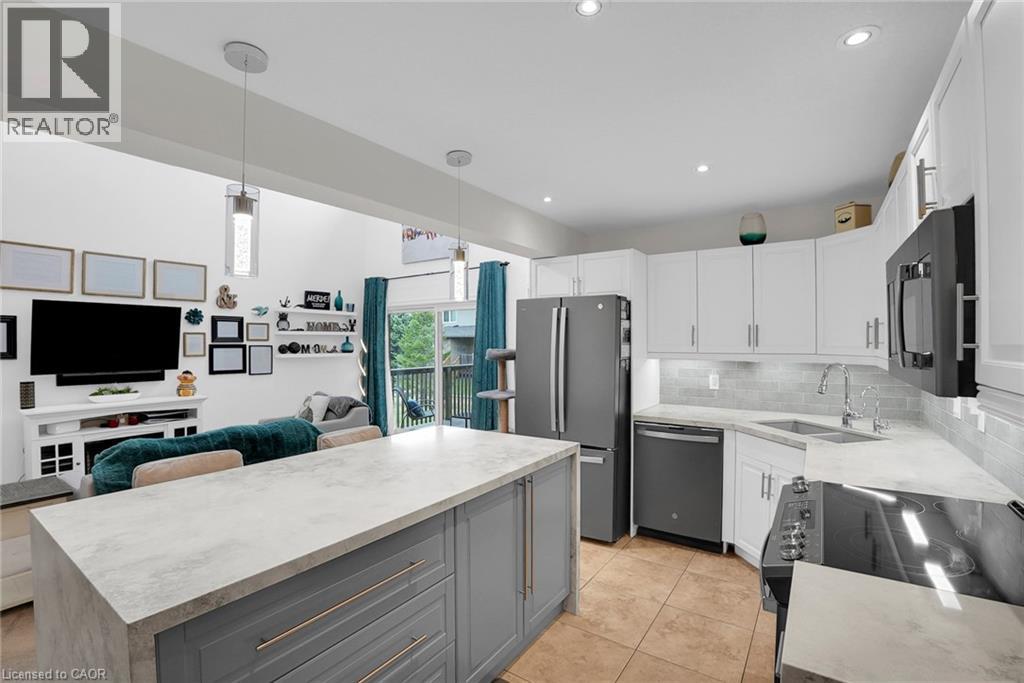 31 TOWNSEND Drive Unit# 66, Breslau, Ontario, N0B1M0 — Photo 12