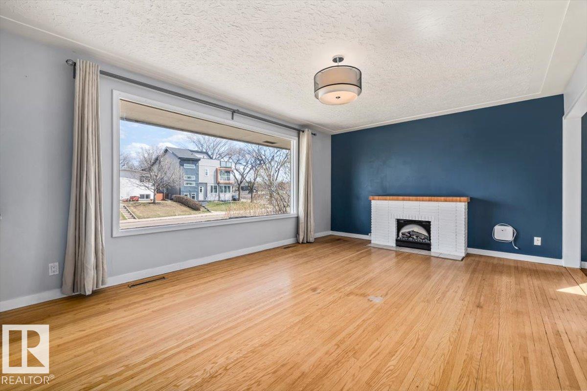 9828 79 ST NW, Edmonton