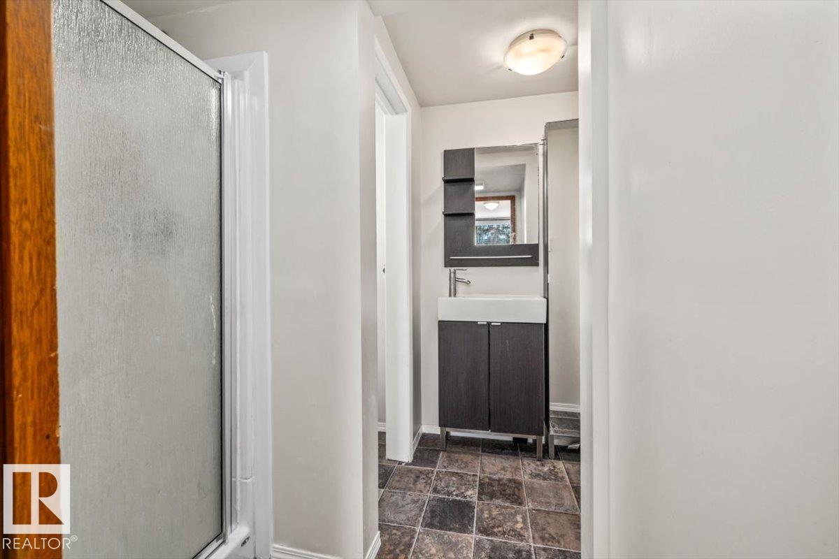 9828 79 ST NW, Edmonton