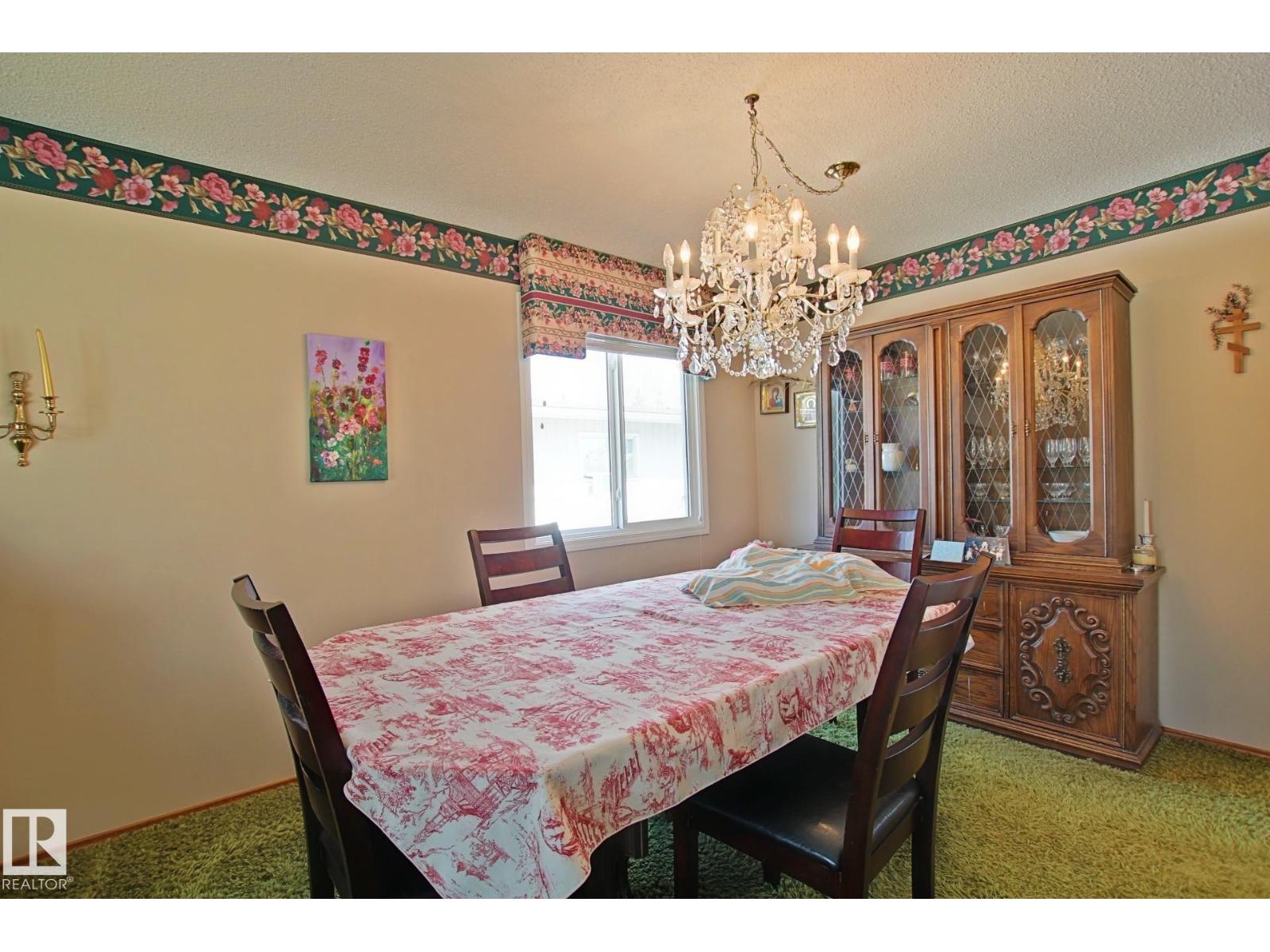 3539 104 ST NW, Edmonton