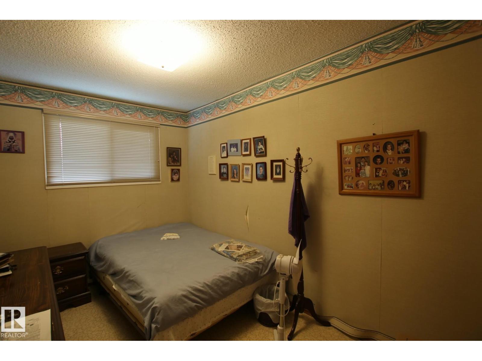 3539 104 ST NW, Edmonton