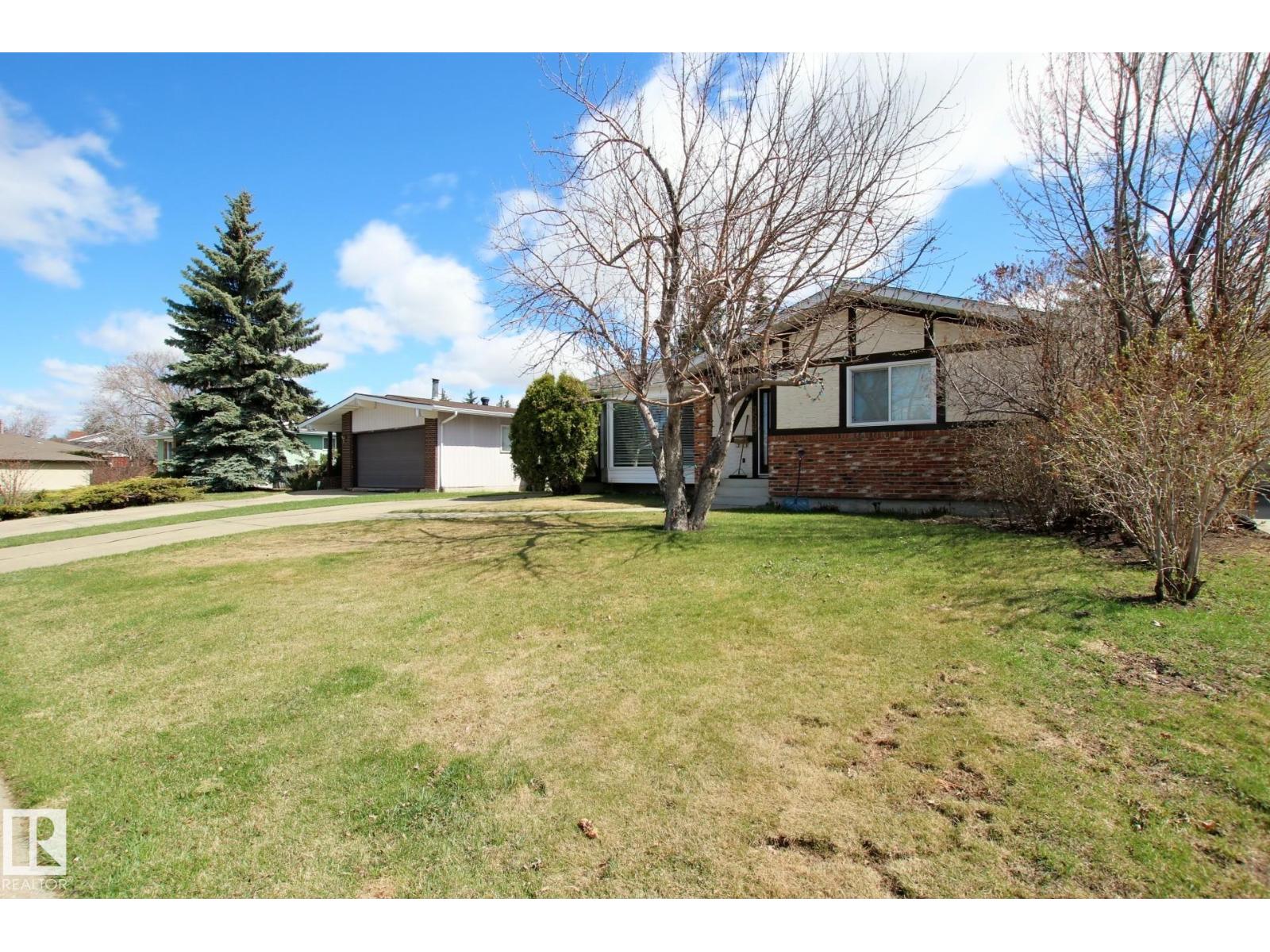 3539 104 ST NW, Edmonton
