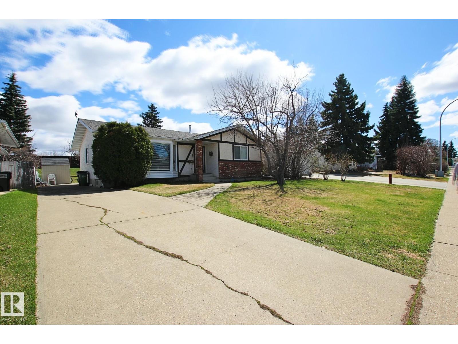 3539 104 ST NW, Edmonton