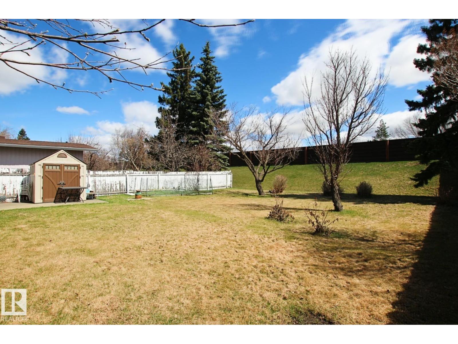3539 104 ST NW, Edmonton