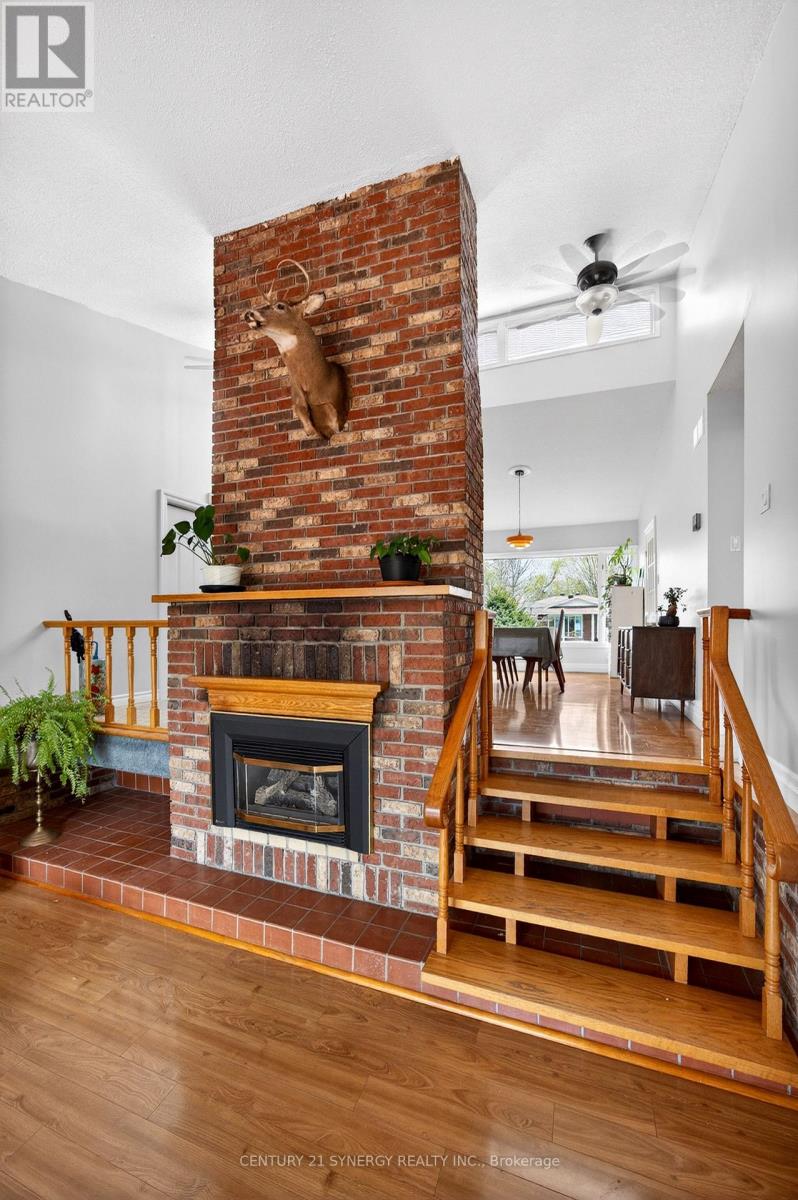 171 PETER STREET - 15