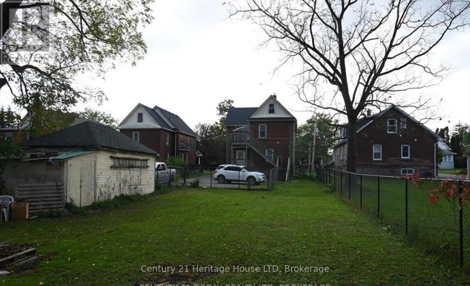 14 EMERICK AVENUE - 17