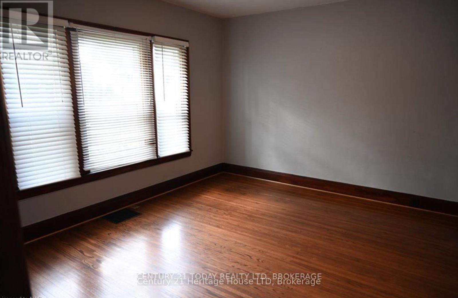 14 EMERICK AVENUE - 6