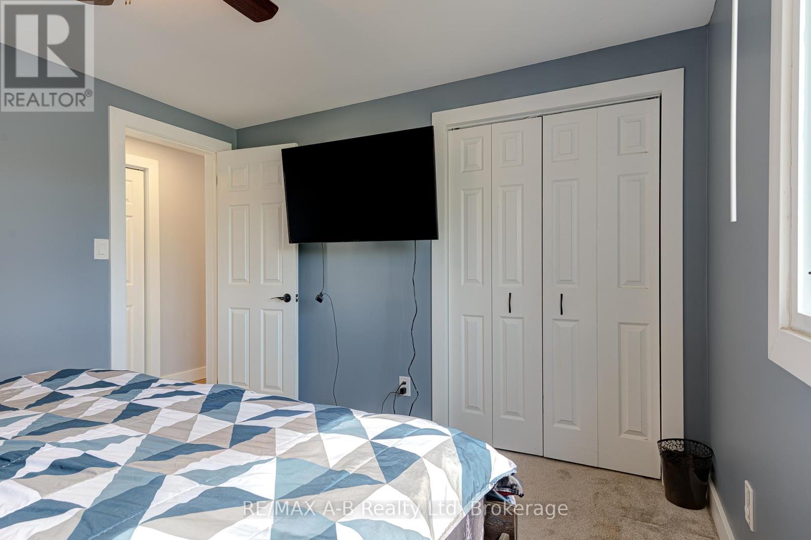 149 ISABELLA STREET - 21