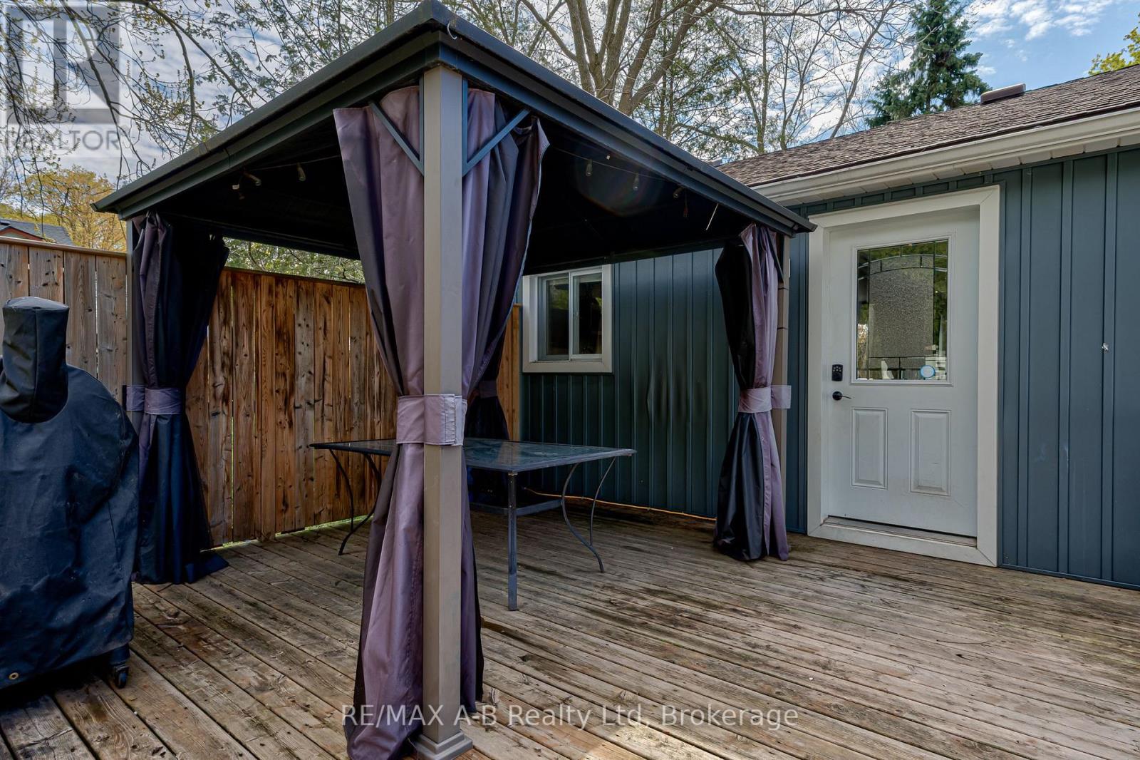 149 ISABELLA STREET - 31