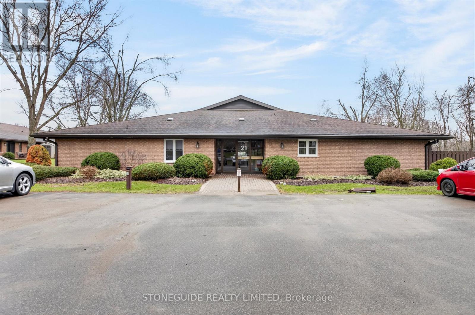 #10 963 ARMOUR ROAD - 1