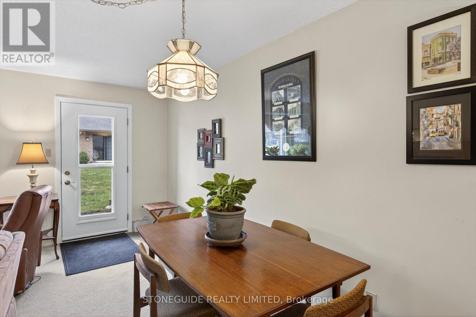 #10 963 ARMOUR ROAD - 13