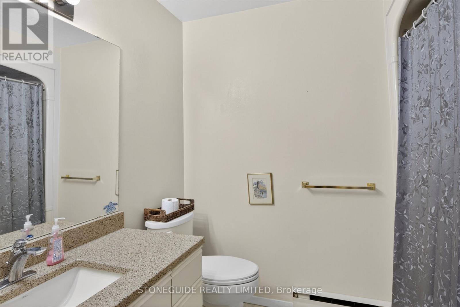 #10 963 ARMOUR ROAD - 22