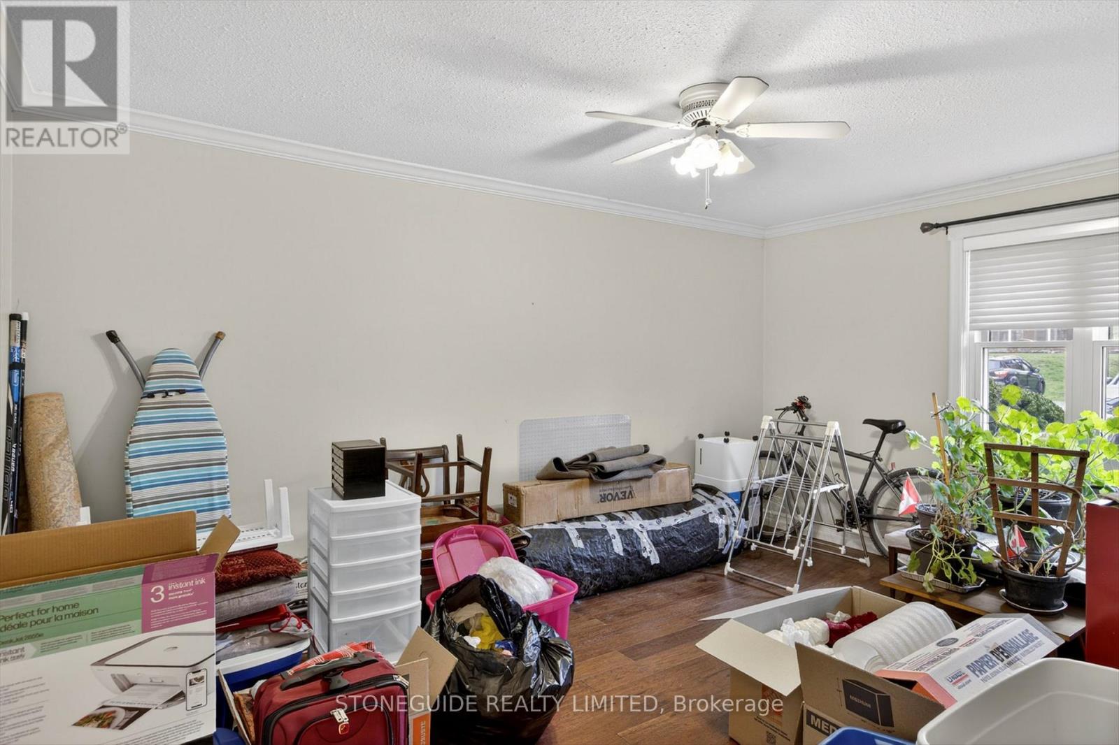 #10 963 ARMOUR ROAD - 25