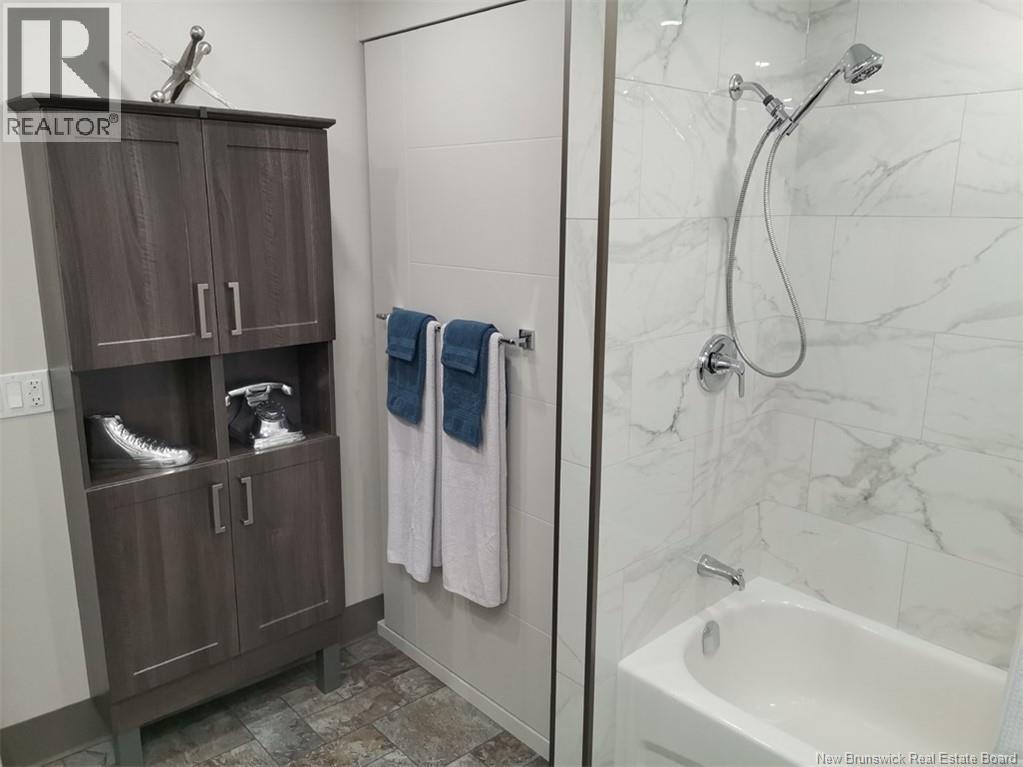 183 Chaleur Street - 25