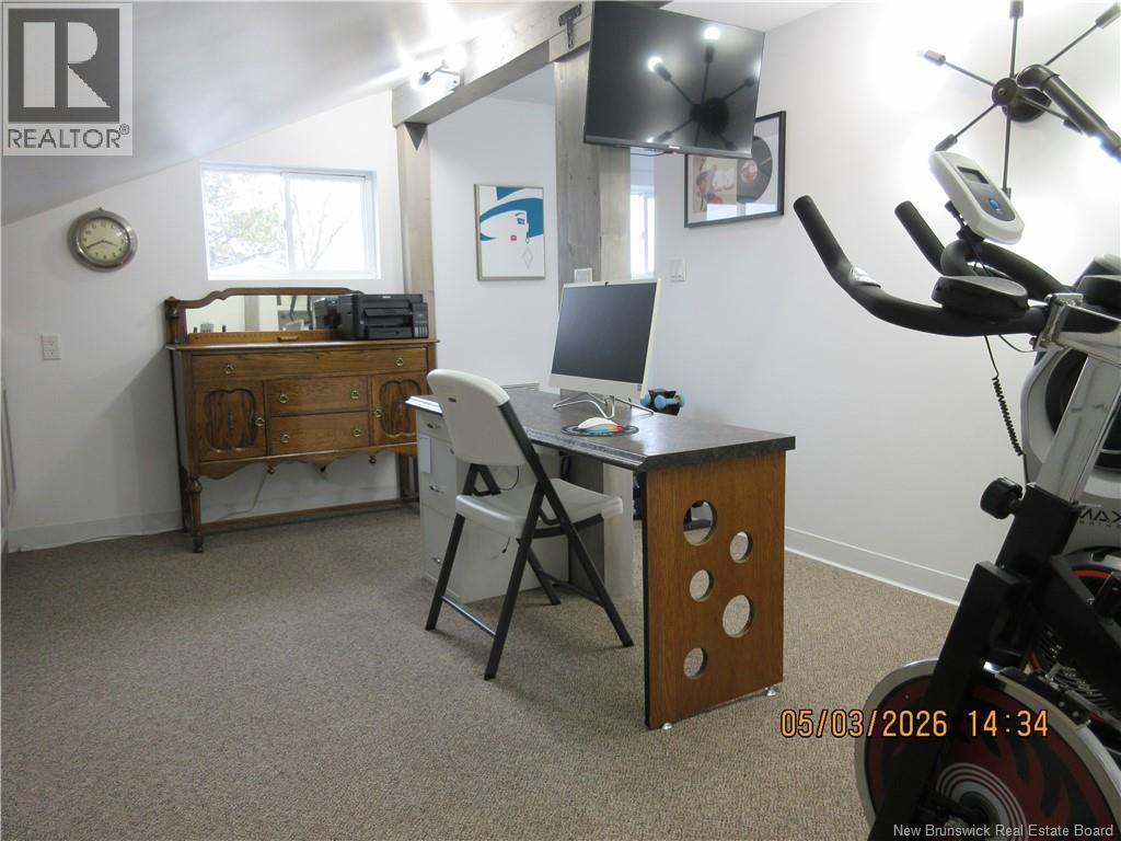 183 Chaleur Street - 32