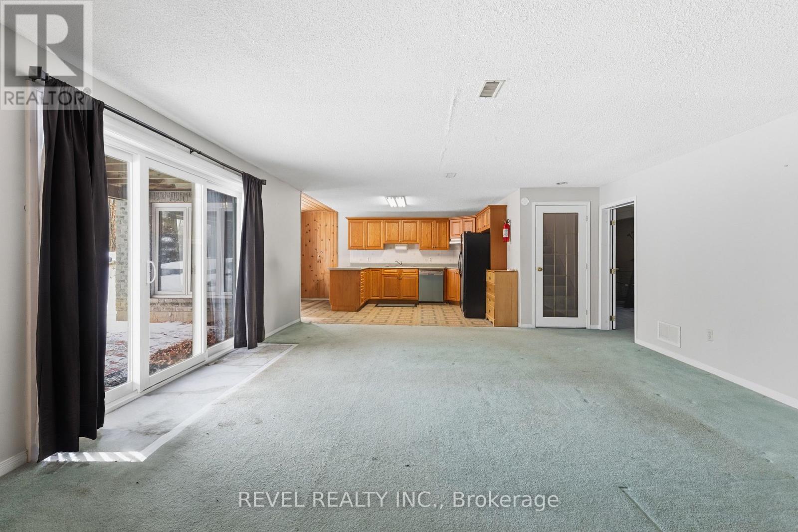 30 CASTLE HARBOUR DRIVE - 25