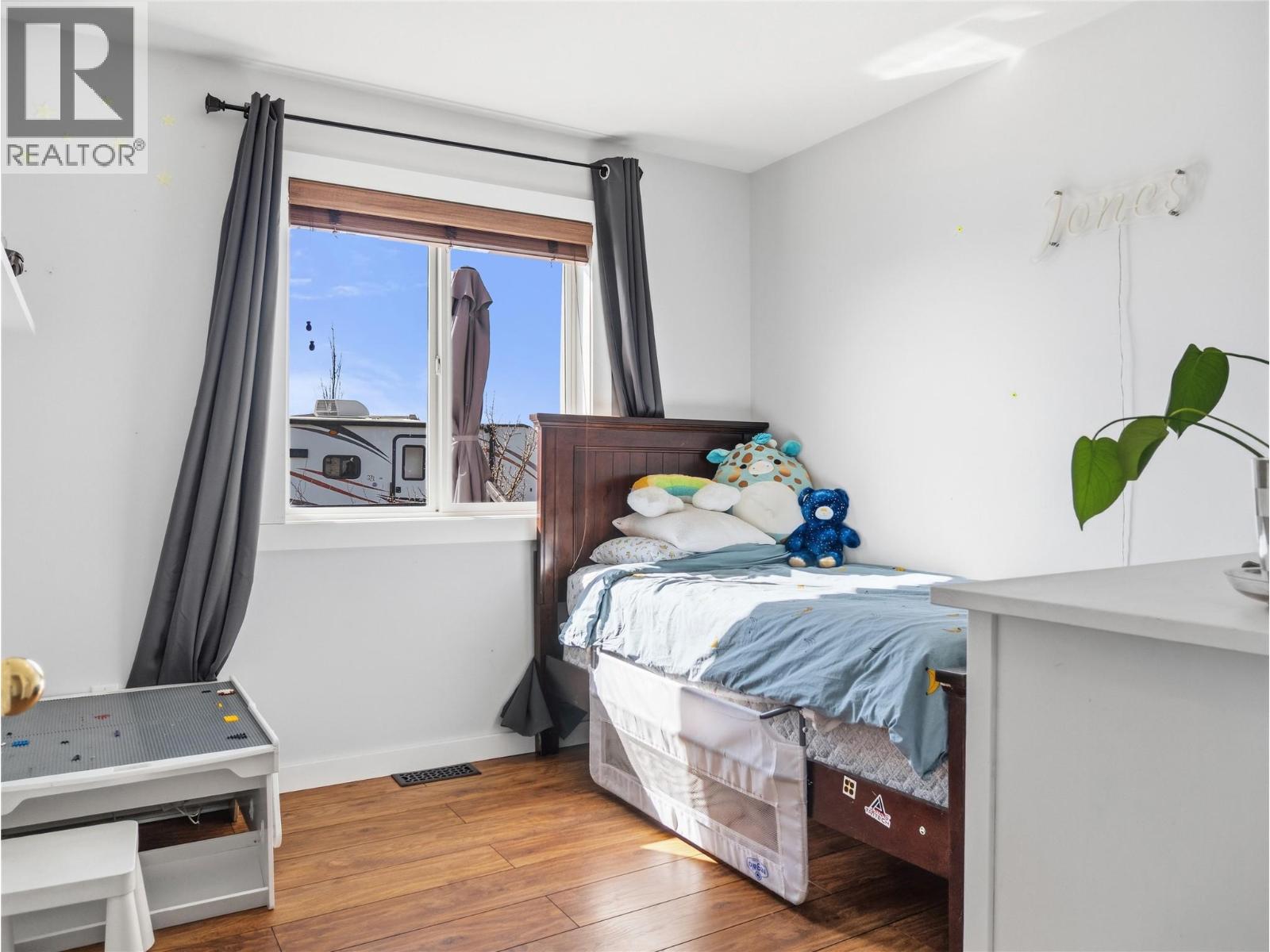 9101 19 Street - 22