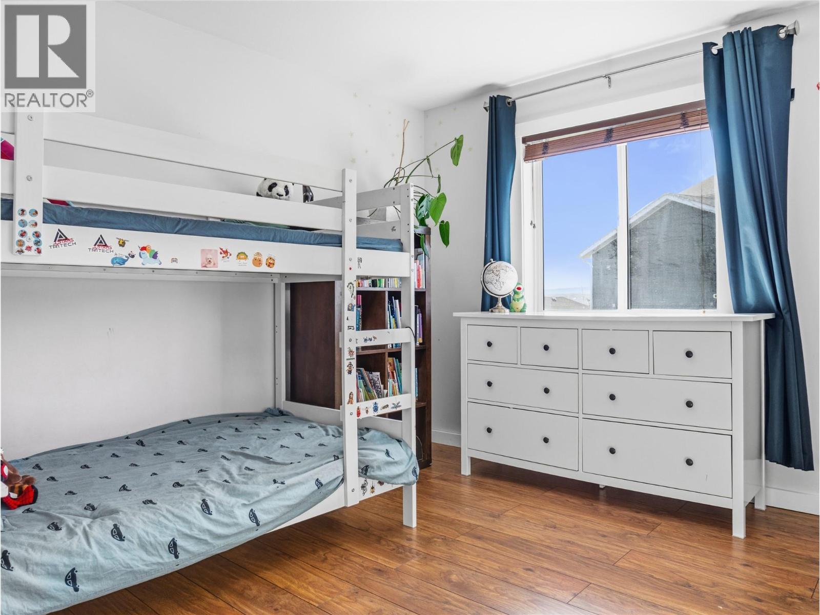 9101 19 Street - 30
