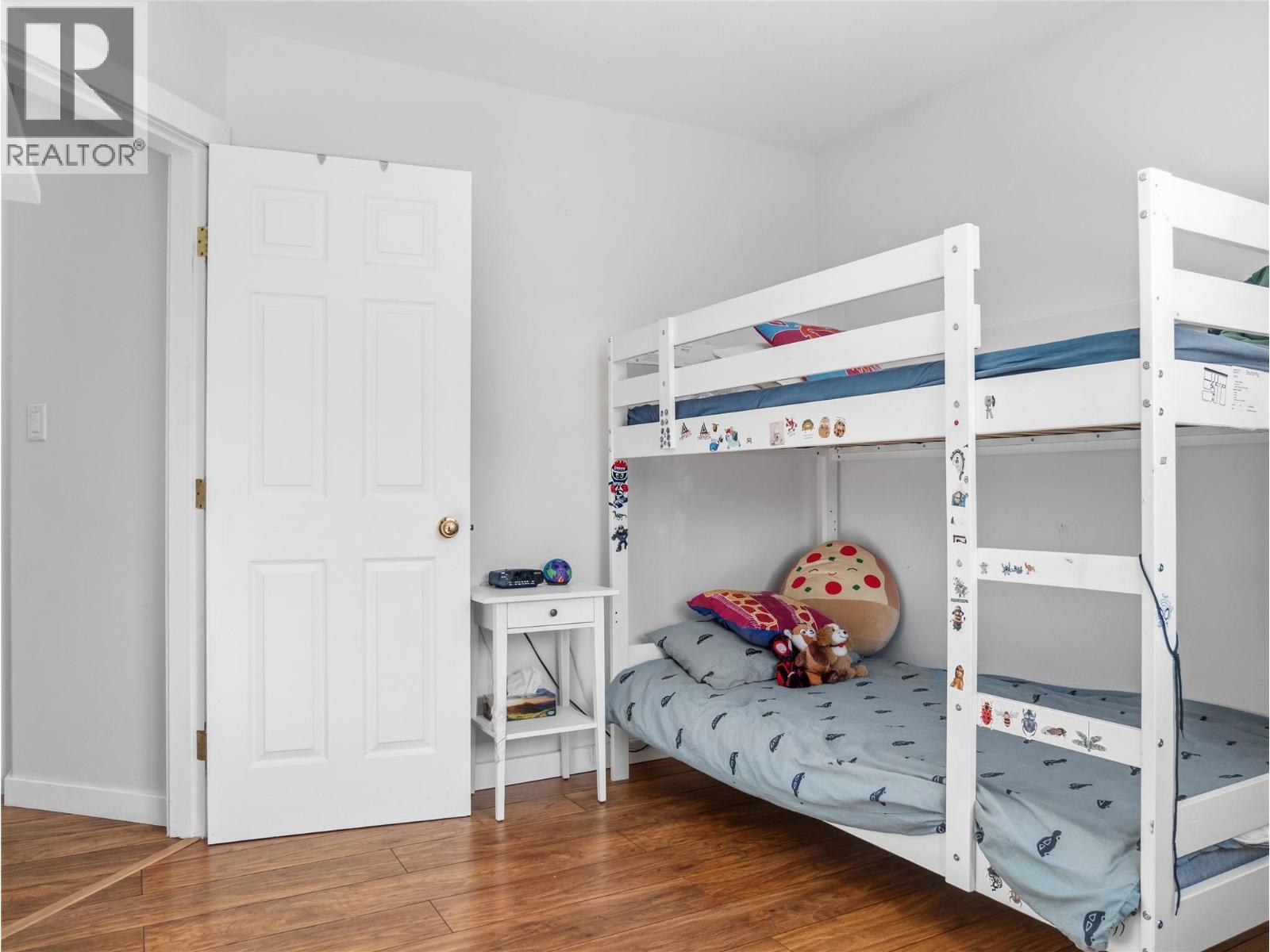 9101 19 Street - 31