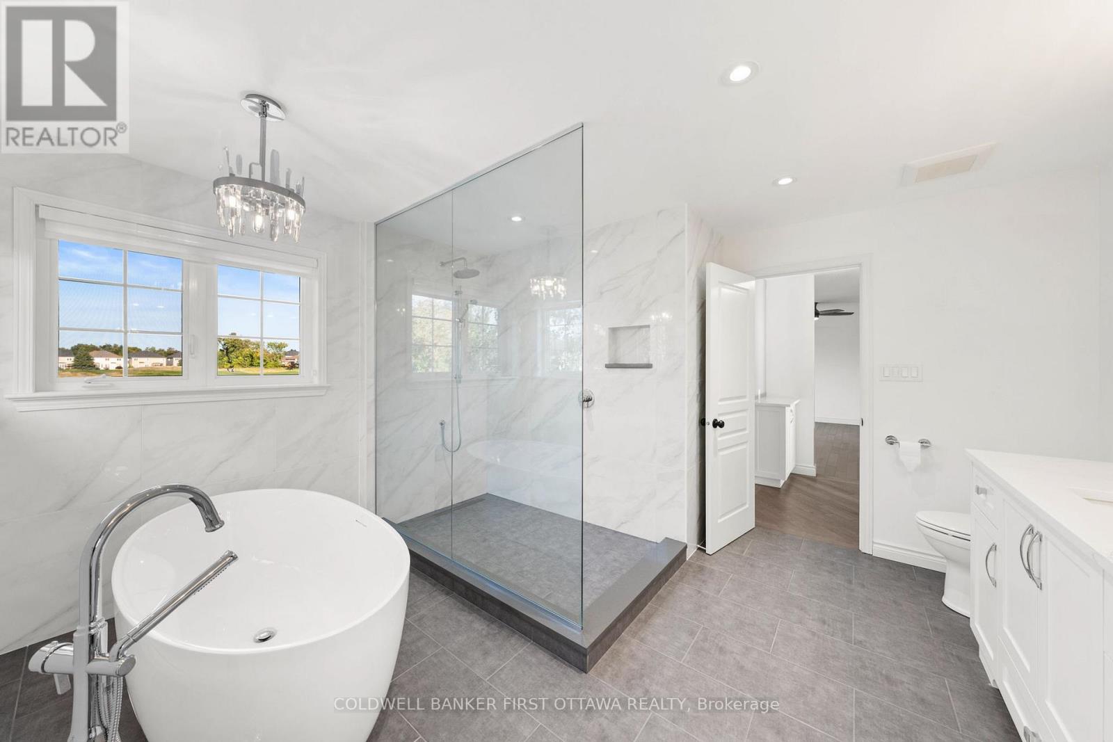 441 BLACKLEAF DRIVE - 20