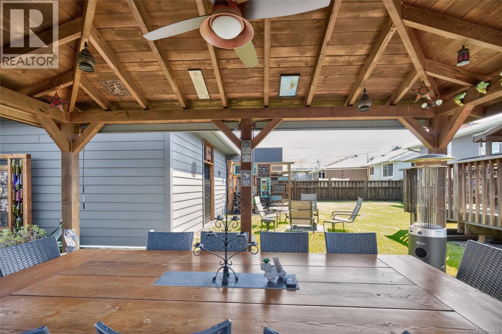 3945 Exton St - 35