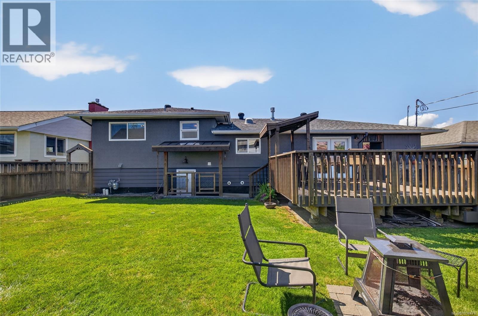 3945 Exton St - 52