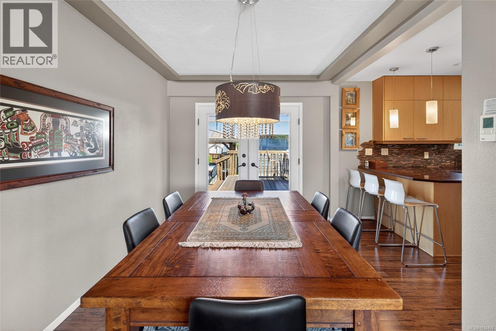3945 Exton St - 8
