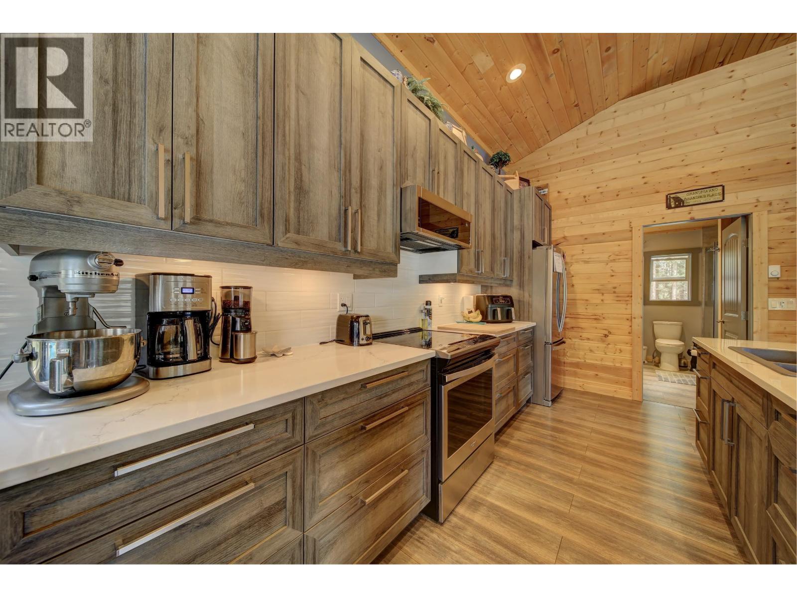 5980 HORSEFLY-LIKELY FS ROAD - 8